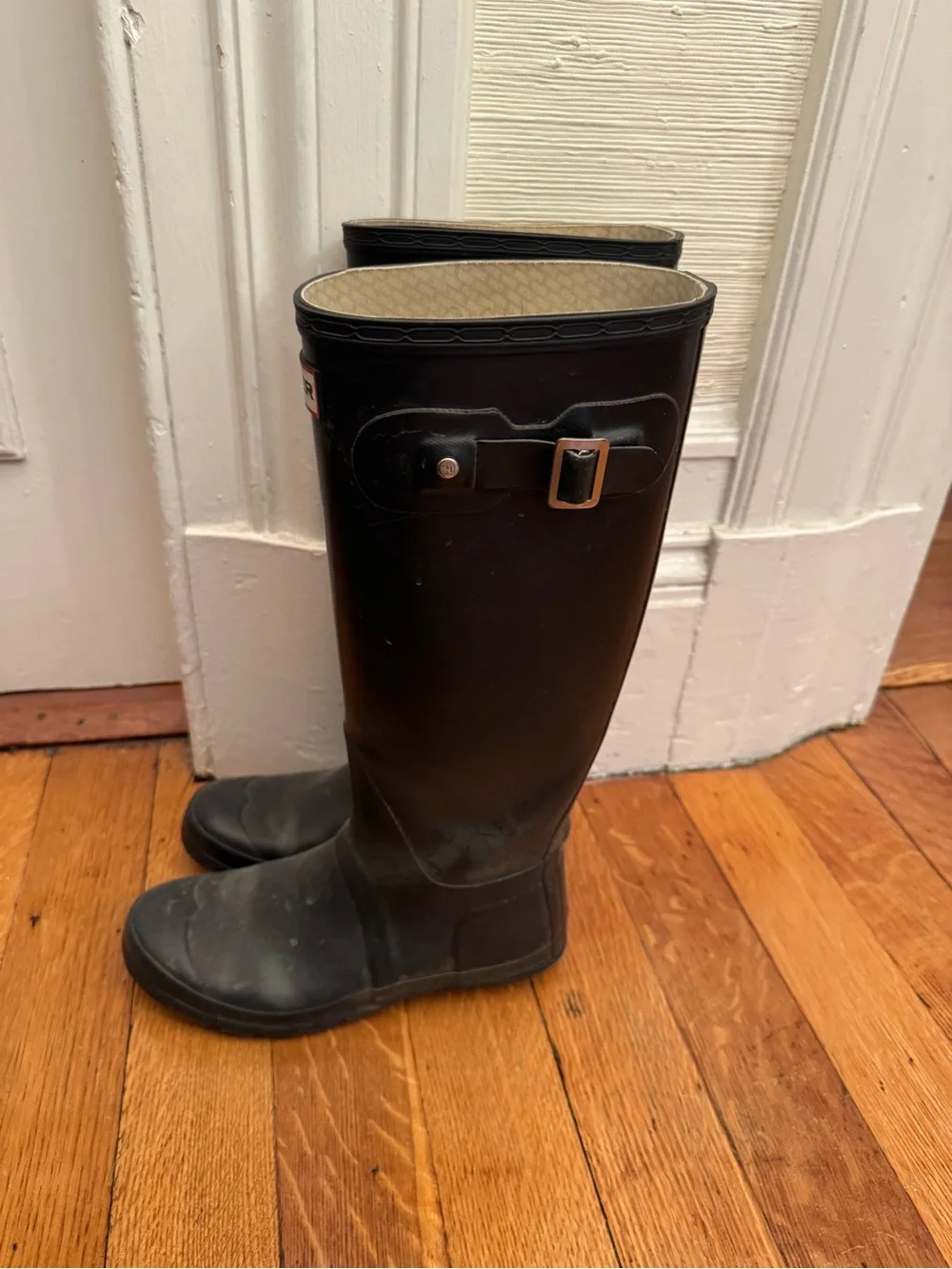 Hunter Women’s Navy Tall Waterproof Rain Boots